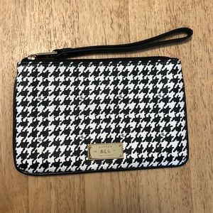 Houndstooth Ralph Lauren Wristlet! Like NEW!